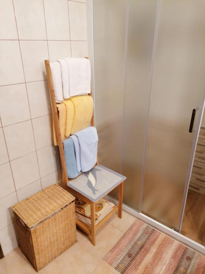 Apartman Lori Lovran Exteriör bild